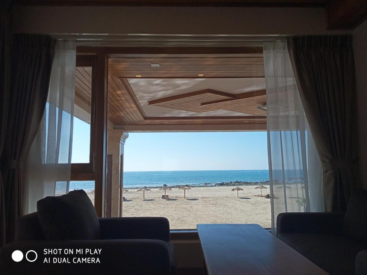 Ngapali Win Hotel Екстериор снимка